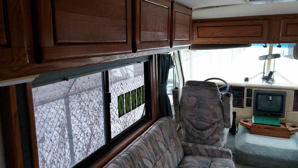 1993 Thor Airstream AS IS        Legacy 30